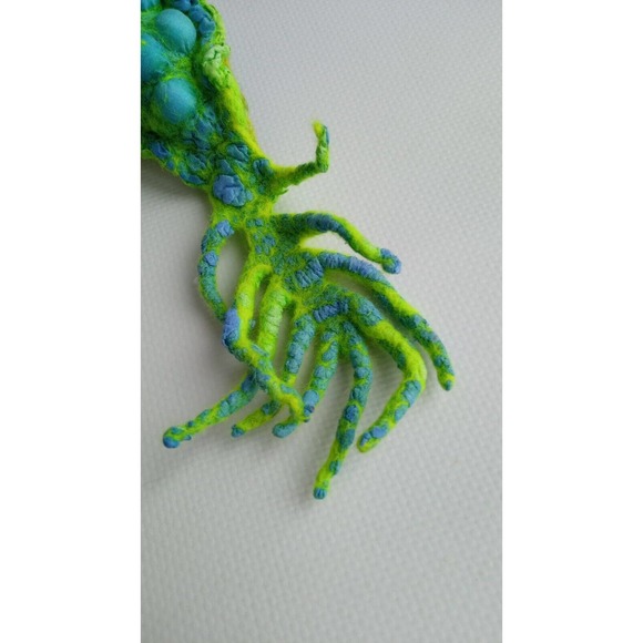 Unique OOAK Toy Alien Green Snail ZonLy Lapatamelly Galaxy Handmade Silk Wool - Picture 11 of 14
